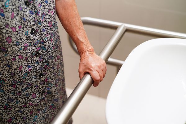 Bathtub Grab Bars Installation